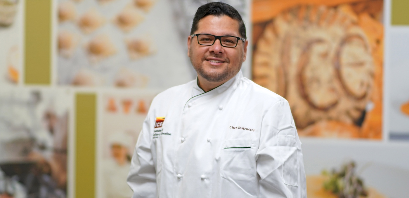 Chef-Instructor Stephen Chavez's headshot