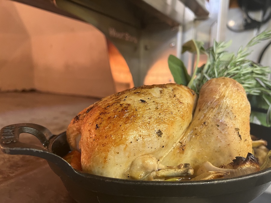 Chicken cooked in hearth