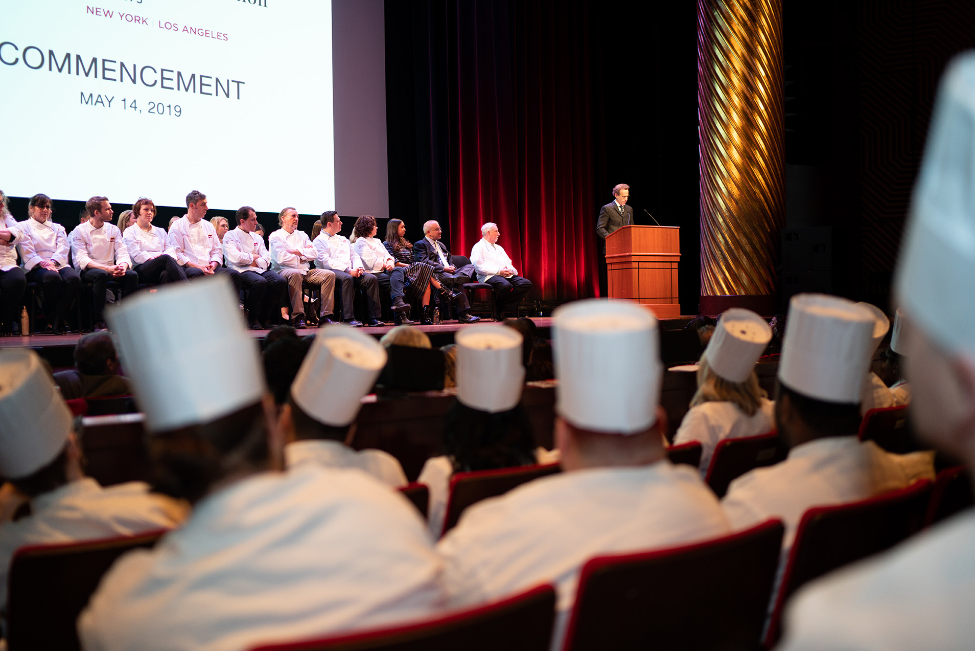Chef Dan Barber speaks to New York campus graduates.