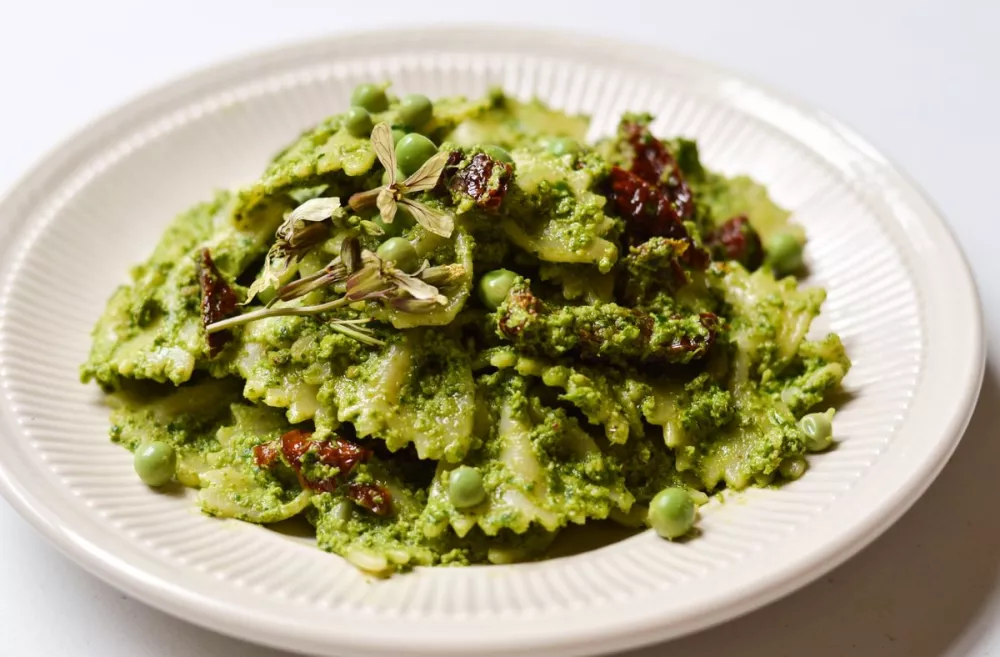 Farfalle with Arugula-Walnut Pesto