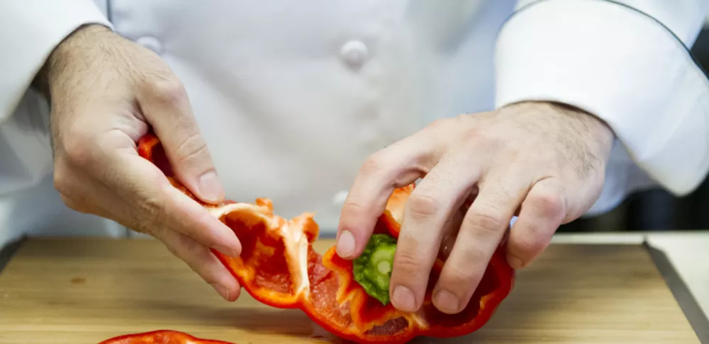 chef demonstrating their knife skills