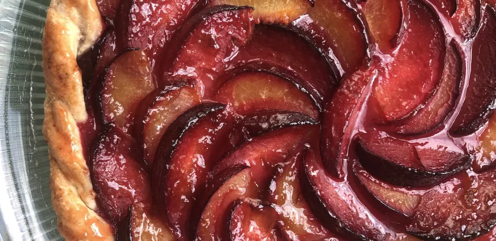 A fruit tart from the Saveur test kitchen