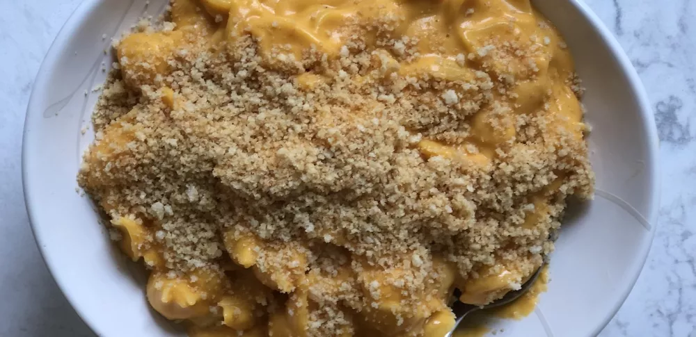 Vegan macaroni and cheese