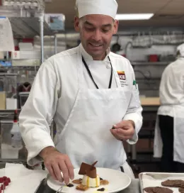 Andrew Reinicke plating desserts