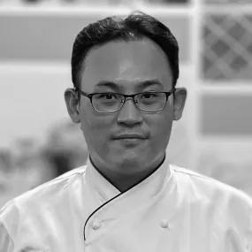 Chef-Instructor Dustin Chen
