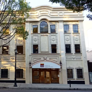 The outside of the ICE Los Angeles campus building