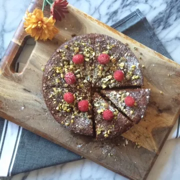 vegan almond cake for thanksgiving