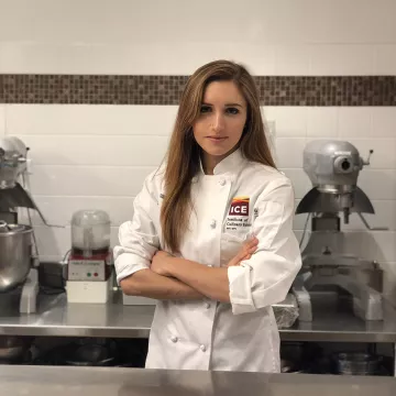 Luciana Colletti is studying Pastry & Baking Arts at ICE.