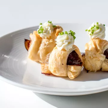 figs in a blanket holiday appetizer