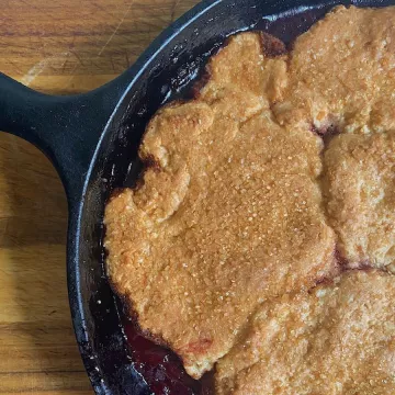 plum cobbler