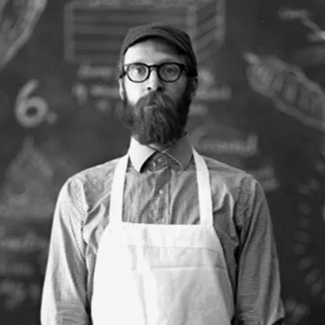 Rick Mast is the owner of Mast Brothers Chocolate and an ICE Alum