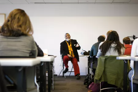 Guest speaker and restaurant owner Alexander Smalls speaks to students and guests in a lecture at ICE