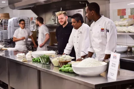 ICE students volunteer with top culinary talent
