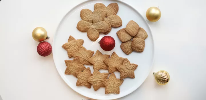 spiced gluten free speculaas cookies for the holidays