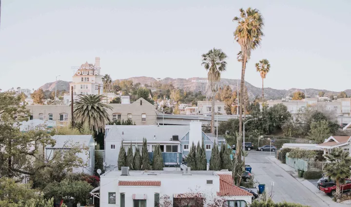 Furnished homestay is a great option for students who want to be immersed in the culture of Los Angeles by staying with one of its many residents.